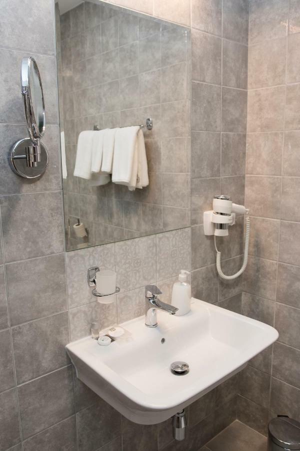 Penzion Polovnik Moldava nad Bodvou Ngoại thất bức ảnh
