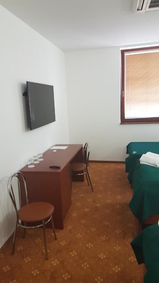 Penzion Polovnik Moldava nad Bodvou Ngoại thất bức ảnh